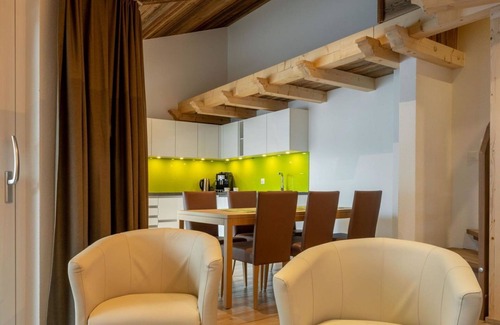Saas Almagell Apartment | Beautiful apartment for 7 people with WIFI, hot tub, TV and balcony