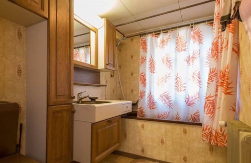 Saas Almagell Apartment | Beautiful apartment for 4 guests with WIFI, TV, balcony, pets allowed and parking