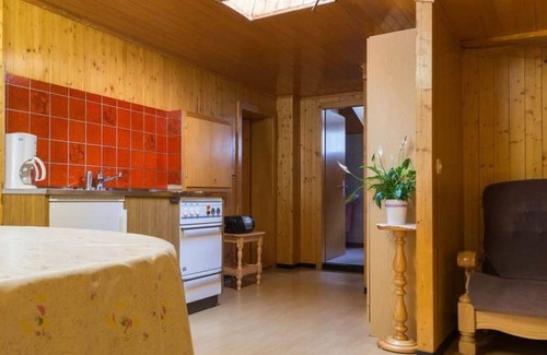 Saas Almagell Apartment | Beautiful apartment for 4 guests with WIFI, TV, balcony, pets allowed and parking