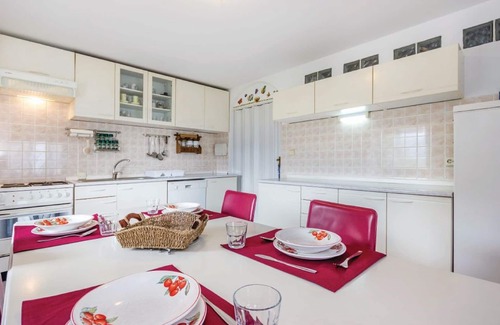 Kastav Apartment | Beautiful apartman Tijan in town of Kastav