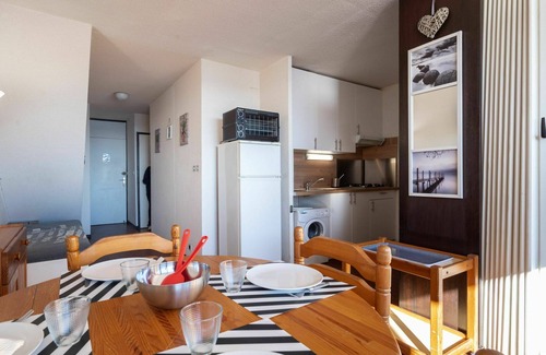 Saint-Hippolyte Apartment | Beautiful apartment for 4 guests with WIFI, pool, TV, terrace and parking