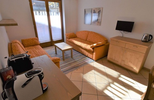 Campodolcino Apartment | Beautiful apartment for 4 guests with WIFI, TV, terrace and pets allowed