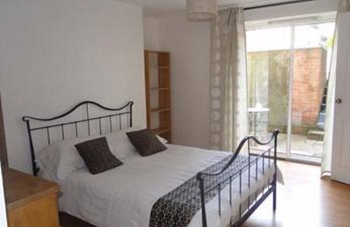 Pontcanna Apartment | Beautiful Apartment 10 Minute walk from Principality stadium