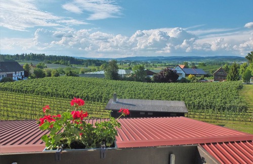 Ittendorf Apartment | Beautiful apartment (60 sqm) with two balconies.
