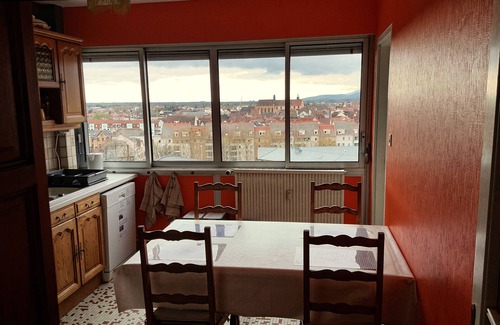 Quartier Saint-Leon Apartment | Beautiful apartment:90m2, perfectly located and equipped, superb view, free parking.