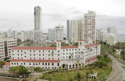 Bocagrande Apartment | Beautiful apartment, amazing view and location!