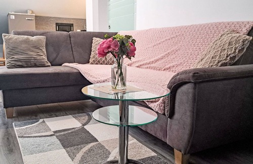 Bad Ischl Apartment | Beautiful apartment for 2 guests with WIFI, TV, pets allowed and parking