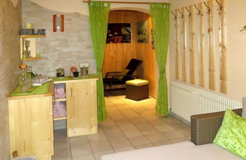 Plangeross Apartment | Beautiful apartment for 3 guests with WIFI, TV, balcony, pets allowed and parking