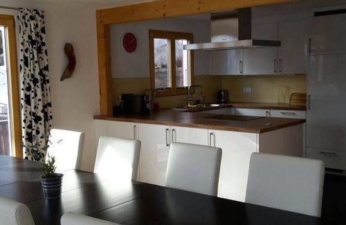 Bettmeralp Apartment | Beautiful apartment for 10 guests with WIFI and balcony