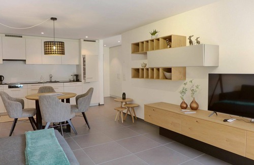 Blausee Apartment | Beautiful apartment for 4 guests with WIFI, TV, balcony and panoramic view