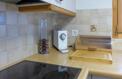 Martisberg Apartment | Beautiful apartment for 4 people with WIFI, TV, balcony, pets allowed and panoramic view