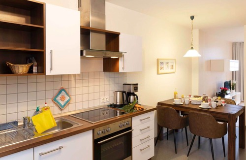 Lubmin Apartment | Beautiful apartment for 4 people with WIFI, TV, terrace and pets allowed