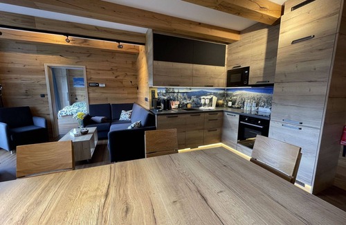 Spindleruv Mlyn Apartment | Beautiful apartment for 13 people with WIFI, TV, balcony, panoramic view and parking
