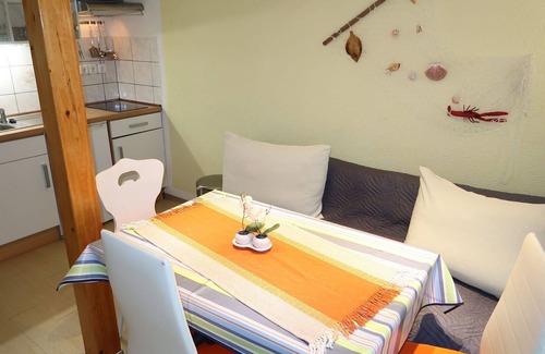 Cuxhaven Apartment | Beautiful apartment for 5 guests with WIFI, TV, terrace and pets allowed