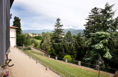 Cicogna Apartment | Beautiful apartment for 5 guests with WIFI, pool, pets allowed, panoramic view and parking