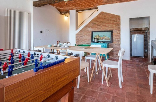 Sciolze Apartment | Beautiful apartment for 4 people with WIFI, TV and balcony
