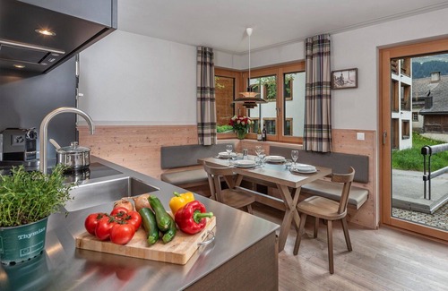 Parpan Apartment | Beautiful apartment for 2 people with WIFI, TV and balcony