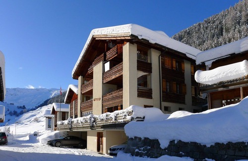 Tujetsch Apartment | Beautiful apartment for 6 guests with WIFI, TV, patio, panoramic view and parking