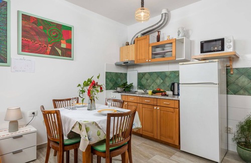 Donji Kraj Apartment | Beautiful apartment for 2 guests with A/C, WIFI, TV, terrace and parking