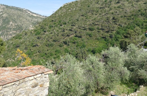 Airole Apartment | Beautiful apartment for 4 people with WIFI, balcony, pets allowed and panoramic view