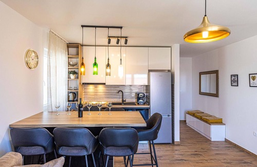 Seget Donji Apartment | Beautiful apartment in Seget Donji