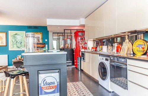 Le Rouet Apartment | Beautiful apartment in Marseille's Golden Square