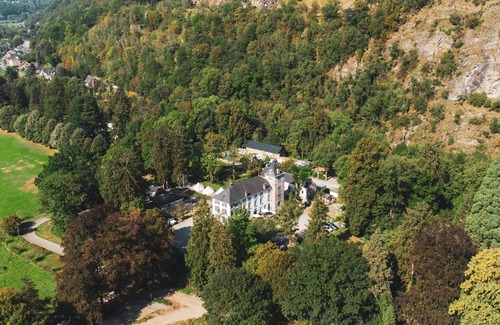 Aywaille Apartment | Beautiful apartment in a castle near Aywaille