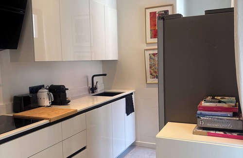 Berchem Apartment | Beautiful apartment in Berchem Antwerp, close to all amenities!