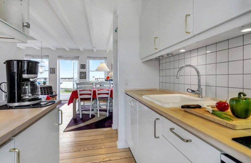 Borre Apartment | Beautiful apartment in Borre with WiFi