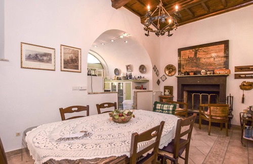 Canino Apartment | Beautiful Apartment in Canino With 3 Bedrooms