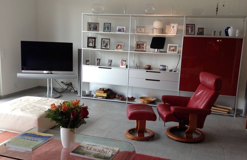 Montreux City Centre Apartment | Beautiful apartment in the centre of Montreux with view of Lake Geneva.