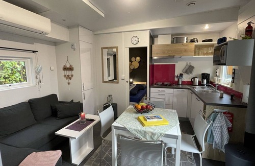 Wemding House | Beautiful apartment in villa for 4 people with A/C, WIFI, TV, terrace and parking
