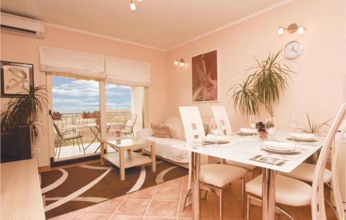 Porec Apartment | Beautiful Apartment In Porec With Wifi