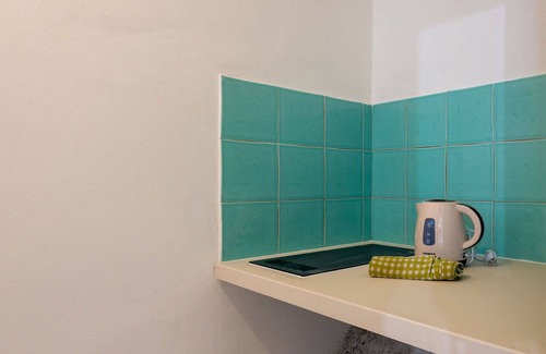 Cocconato Apartment | Beautiful apartment for 4 people with A/C, WIFI, TV, balcony, pets allowed and parking