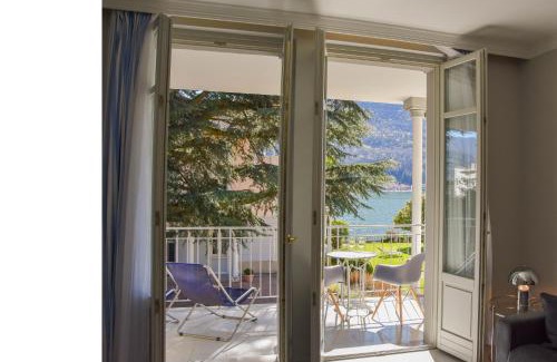 Porto Ceresio Apartment | Beautiful apartment on the lake, pool & parking - Nr 124