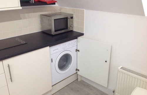 Mundesley Apartment | Beautiful apartment, sea view from the balcony, vaulted ceilings, well equipped