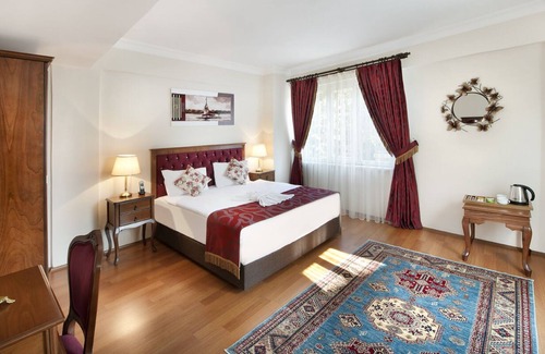 Sultanahmet House | Beautiful apartment with a view of the Blue Mosque