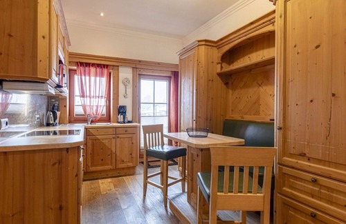 Reith bei Kitzbuehel Apartment | Beautiful apartment for 7 people with WIFI, hot tub, TV, balcony and parking