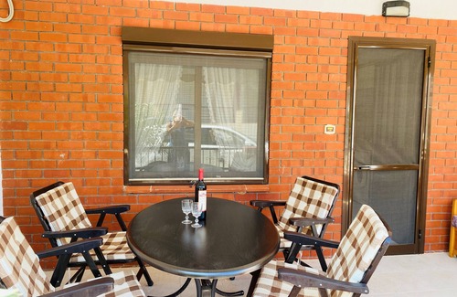 Paralia Ofryniou Condo | Beautiful Beach Appartment Vicky, 2 min Fussweg Strand