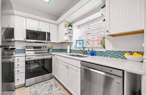 Redington Shores House | Beautiful Beach Home - Private with Direct Access to Beach & Pool