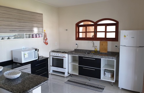 Sao Vicente de Paula House | Beautiful beach house with pool and barbecue area
