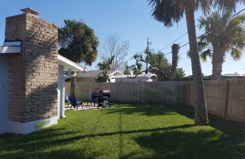 Ormond Beach Manors House | Beautiful Beach House π Few steps from the beach π£
