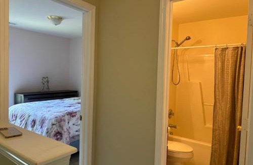 Charlotte House | Beautiful Bed and Bath in Charlotte