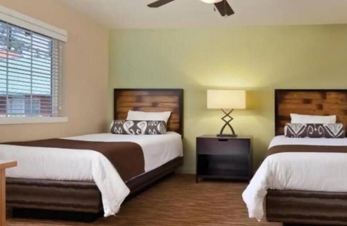 Castle Glen Estates Resort | Beautiful Big Bear Resort with Loads of Amenities Dec 22 - 29 2023