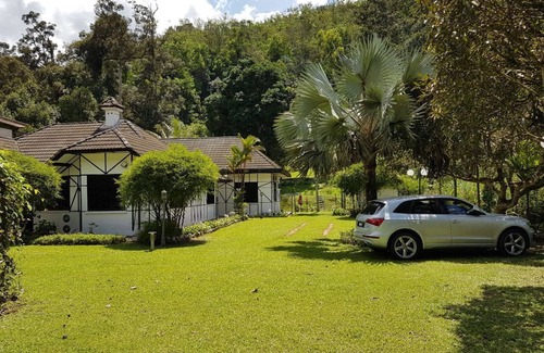 Hulu Langat House | Beautiful British Tudor Home with Amazing View and Large Garden Wedding Space