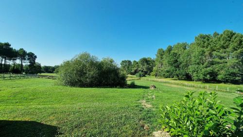 Saint-Meard-de-Gurcon House | Beautiful country house for 10 with swimming pool