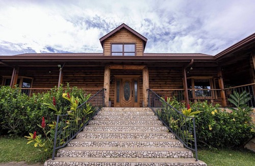 Boquete Cabin | Beautiful cabin in Boquete for families - Tranquil area in highlands of Panama