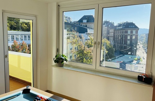 Uhlandshohe Apartment | Beautiful central bright 2.5 room apartment with 63 sqm