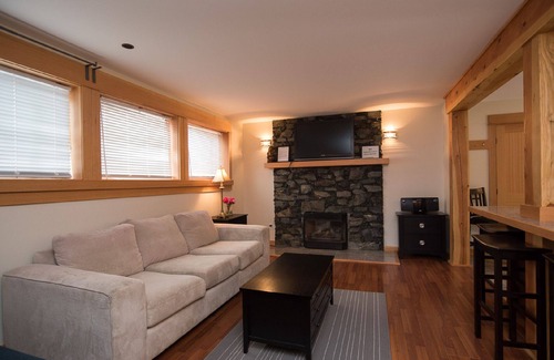 Courtenay House | Beautiful Central Comox Valley Home