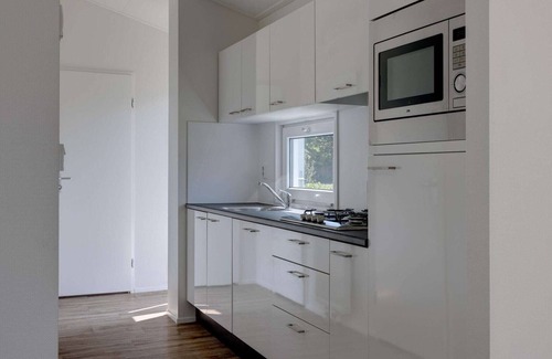 Municipality of Veldhoven Ski Chalet | Beautiful chalet with airco, in a holiday park